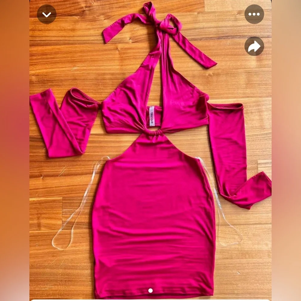 Dollskill red night out dress / SM - Picture 3 of 3